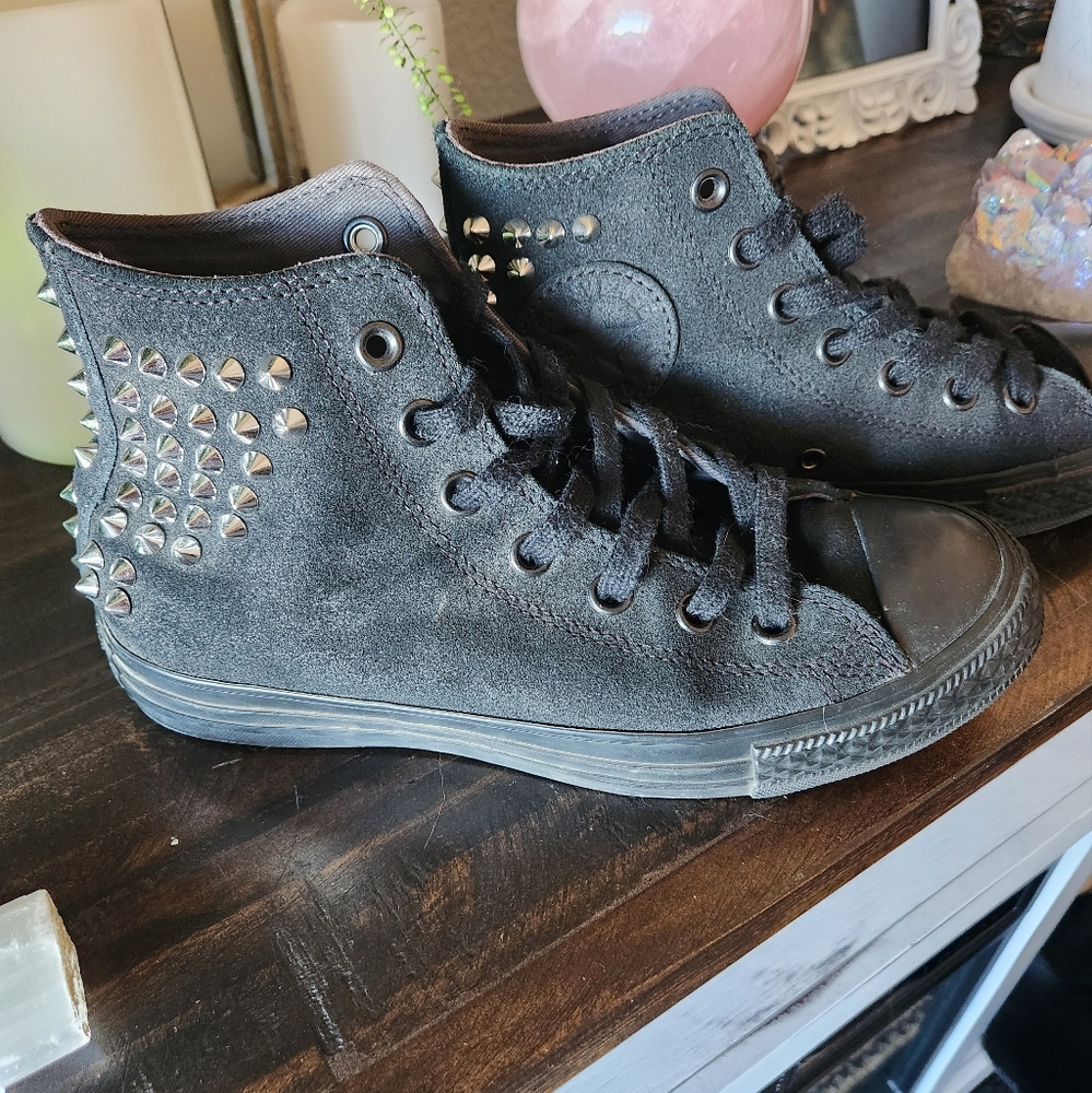 Suede Converse